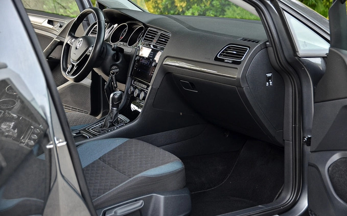 Volkswagen Golf cena 79900 przebieg: 122420, rok produkcji 2020 z Brzozów małe 781